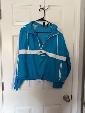 Crop adidas wind breaker